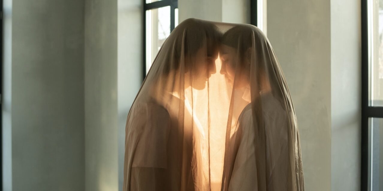 pexels-ba-tik-3754298